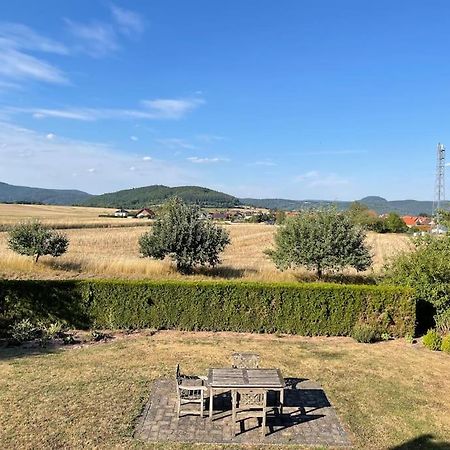 Ferienwohnung Leuchtbergblick Mit Terrasse Und Pkw Stellplatz Eschwege Luaran gambar
